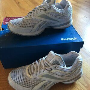 Reebok Easy Tone Reeinspire Sneaker Woman's Size 8